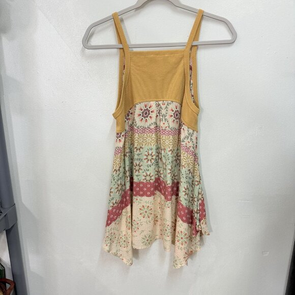 NWOT, Never Worn, DOE & RAE, Multi Color Design, Tank Top, Size M - Picture 4 of 6